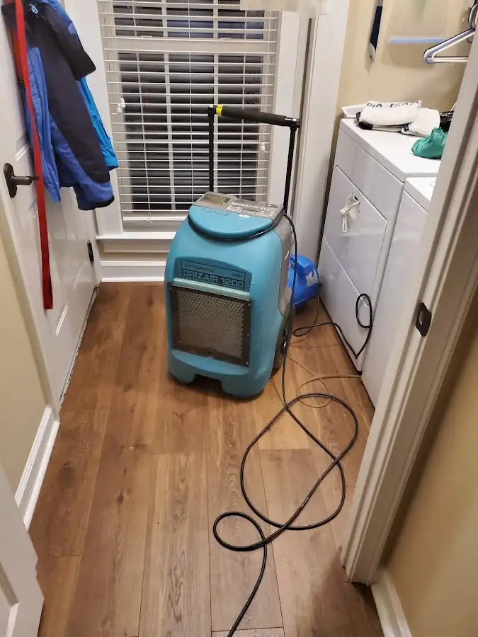 Commercial dehumidifier deployed for Crawl Space Restoration in Unionville